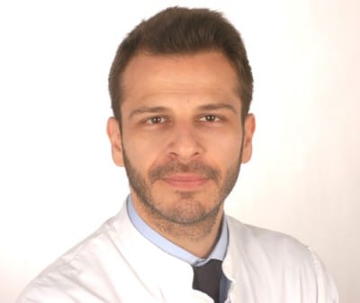 Porträt des Autors Dr. med. Efstathios Vounotrypidis Funktionsoberarzt an der Augenklinik der Ludwig-Maximilians-Universität München