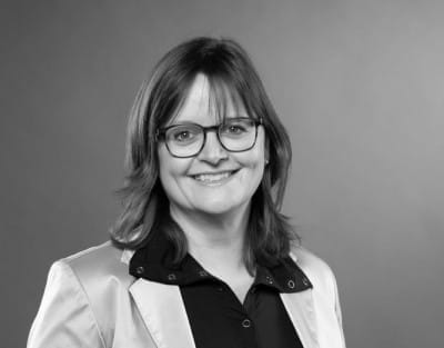 Porträt der Autorin Dr. med. Petra Voiß, Internistin und Oberärztin (Leitung Integrative Onkologie)
