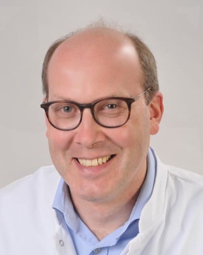 Porträt des Autors PD Dr. med. Henner Morbach, Leitung des Bereiches Pädiatrische Immunologie, Universitäts-Kinderklinik Würzburg