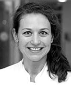 Porträt der Autorin Dr. med. Melanie Poulin, Fachärztin für Urologie Funktionsoberärztin der FEBU Klinik für Urologie